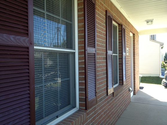 3rd image of 2376 Featherwood Dr