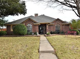 4824 La Paz Dr, Mesquite, TX 75150