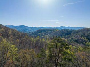 9999 Wayehutta Rd, Cullowhee, NC 28723