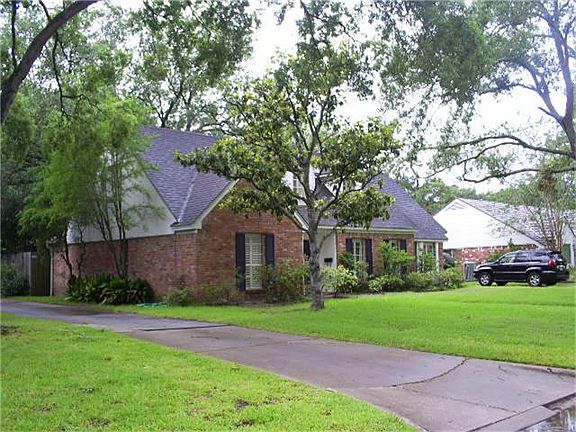2nd image of 13823 Barryknoll Ln
