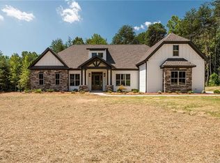 157 Webbed Foot Rd #7, Mooresville, NC 28117