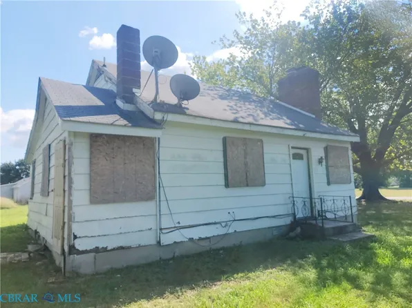 68 Boyse Point Cir, Montross, VA 22520