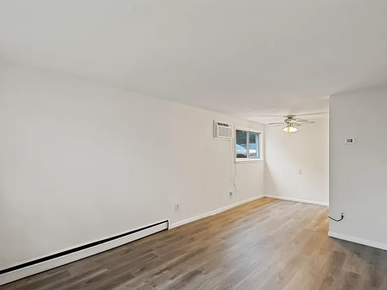 2818 East 31st Street — Photo 4