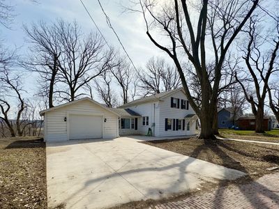 1704 Main St, Peru, IL, 61354