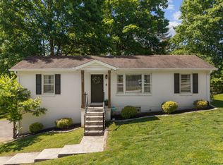 220 Crestland Dr, Columbia, TN 38401