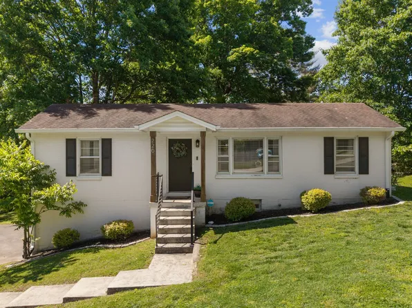 220 Crestland Dr, Columbia, TN 38401