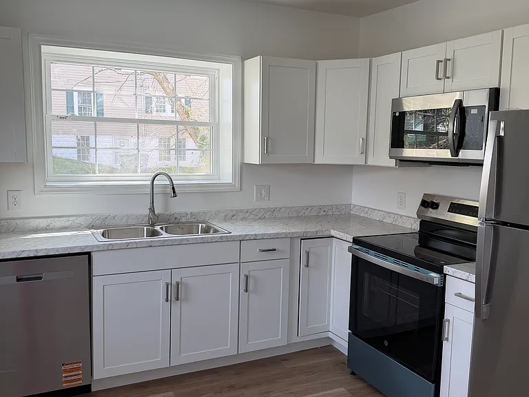 1614 S Main St #2 — Photo 1