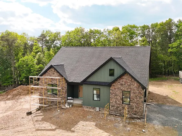 103 Husk Trl, Berkeley Springs, WV 25411