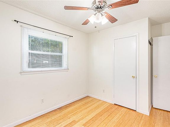 3rd image of 3300 Woodsman Ln