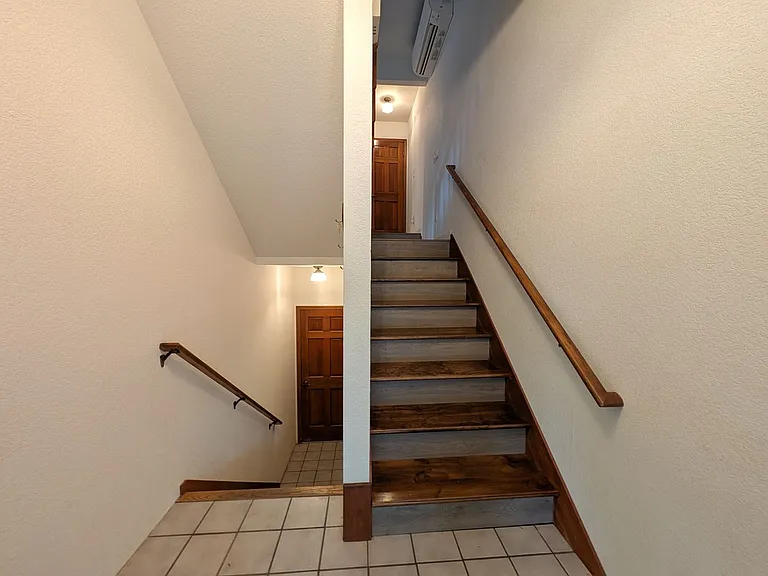4529 Chelsea Ct — Photo 3