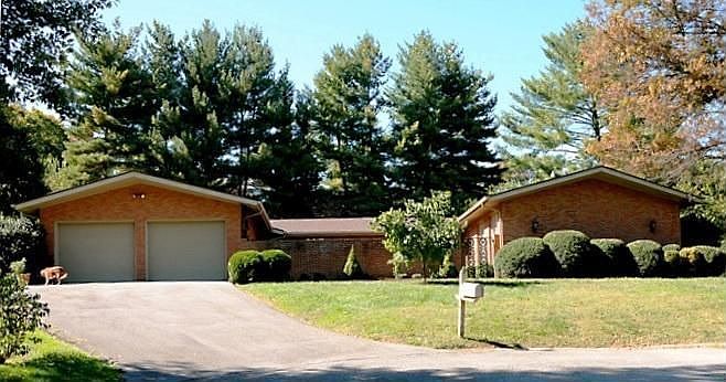 2nd image of 3547 Heritage Cir SW