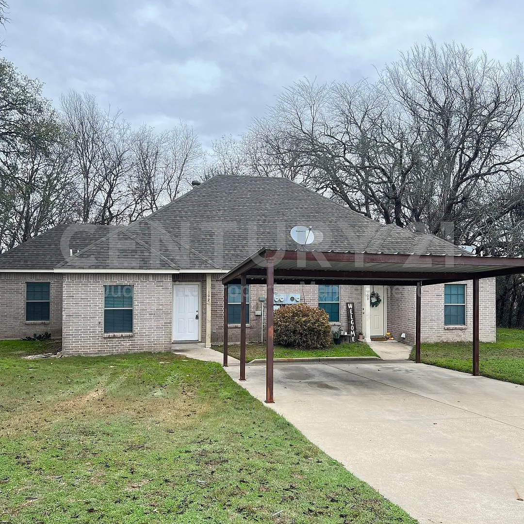 Building Photo - 102 Lindas Creek Ln