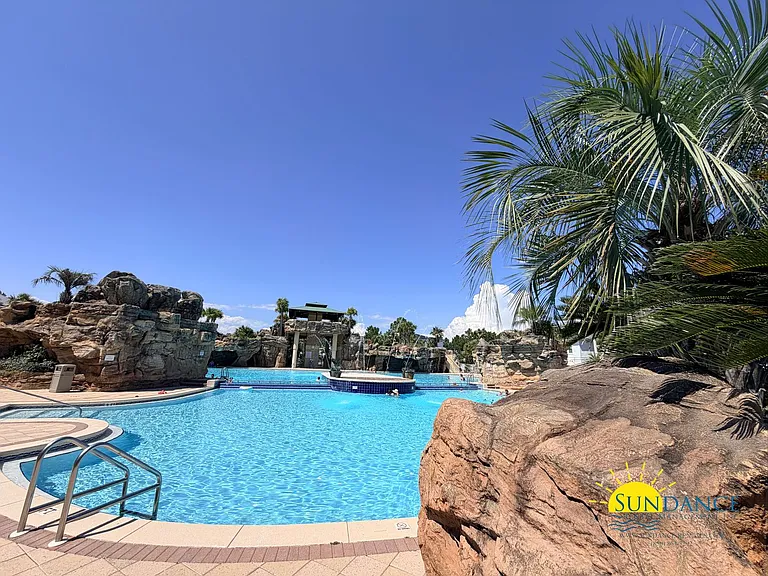 210 Tropical Breeze Dr — Photo 36
