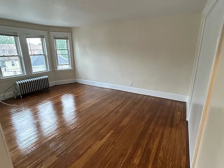 59 Evans St — Photo 2