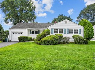 51 Greywood Dr, Orangeburg, NY 10962