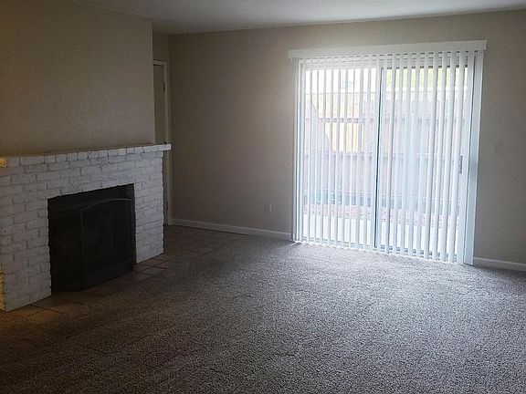 4th image of 4839 Vir Mar St APT 9