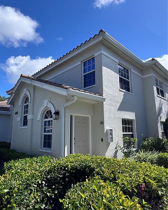 1st image of 6800 Satinleaf RD S #204