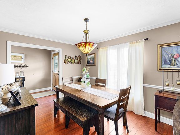 3rd image of 70 Lab Dr