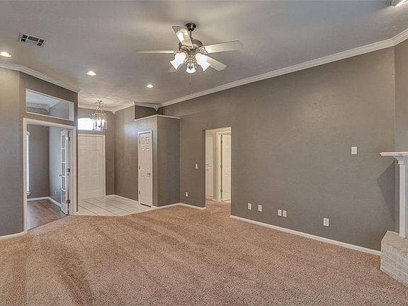 2nd image of 1112 SW 127th Pl