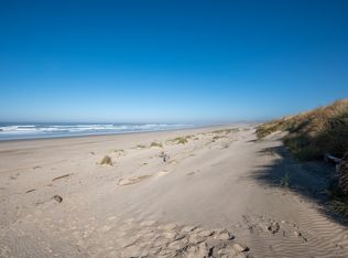 5920 SW Arbor Dr, South Beach, OR 97366