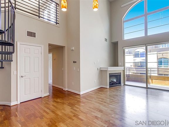 5th image of 1465 C St Unit 3609