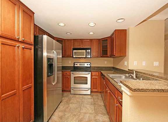 2nd image of 15267 Maturin Dr Unit 24