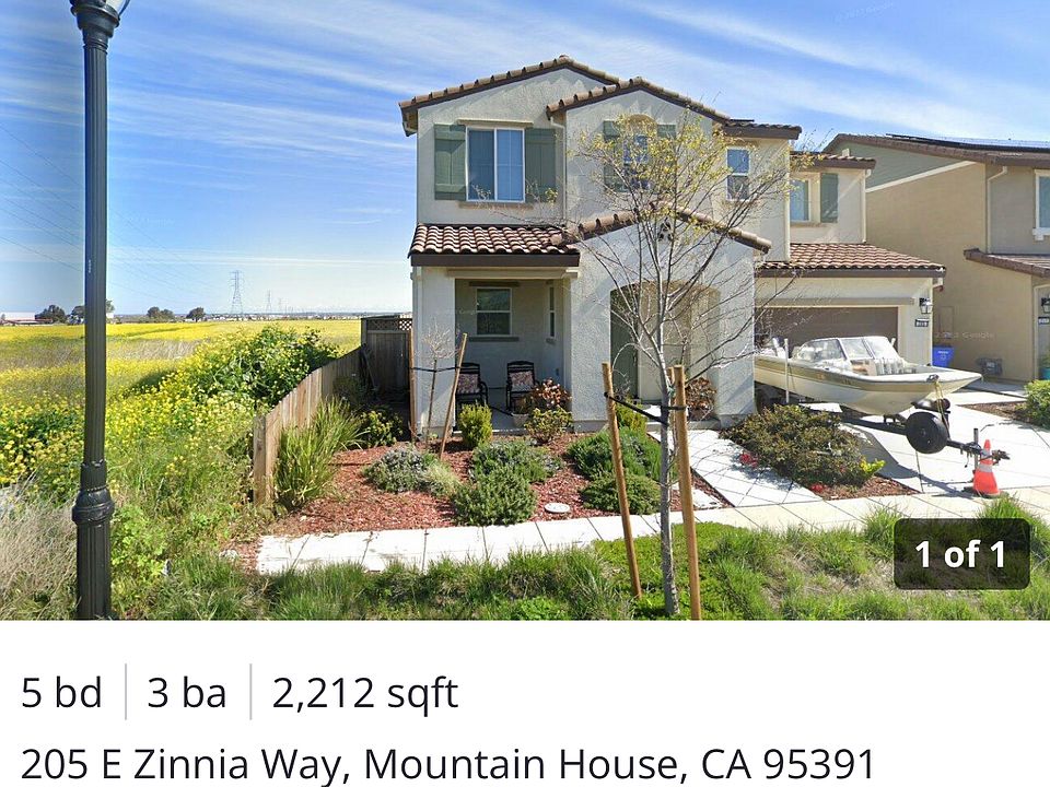 1st image of 205 E Zinnia Way