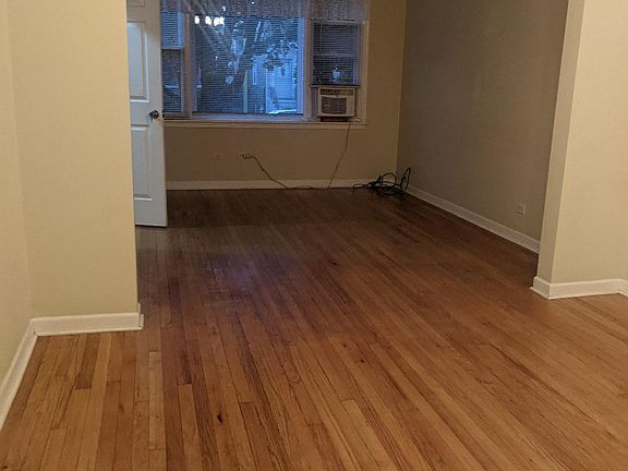 4th image of 5909 W Leland Ave #1