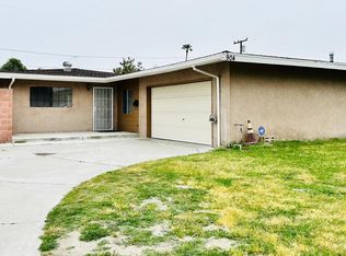 904 S Kenmore St, Anaheim, CA 92804