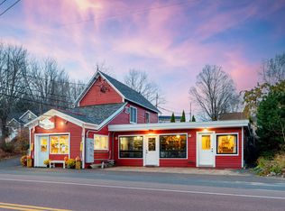707 Old Military Rd UNIT B, Bayfield, WI 54814