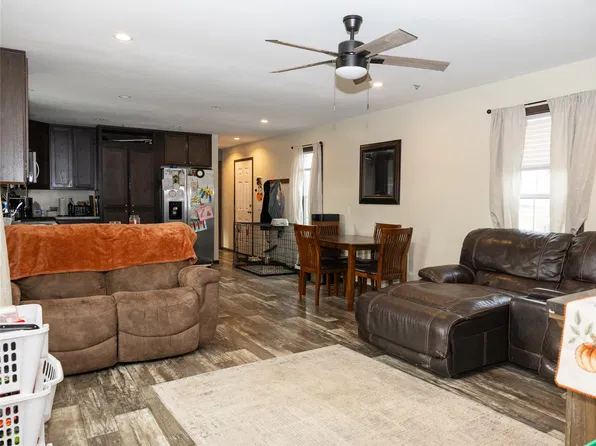 63 E Country Ln, Great Falls, MT 59404