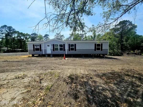 104 Dundee Trail, Holly Ridge, NC 28445