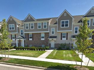 3151 Chambers W, Wixom, MI
