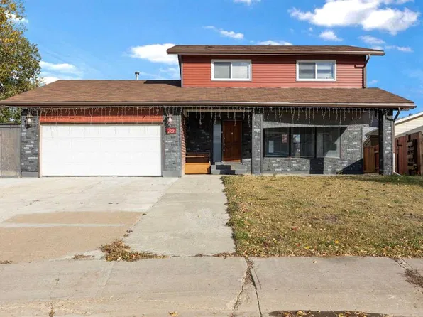 173 E Whiteoak Gdns, Wood Buffalo, AB T9K 1A7