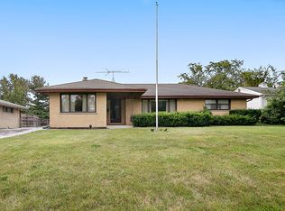 1321 East St, Crete, IL 60417