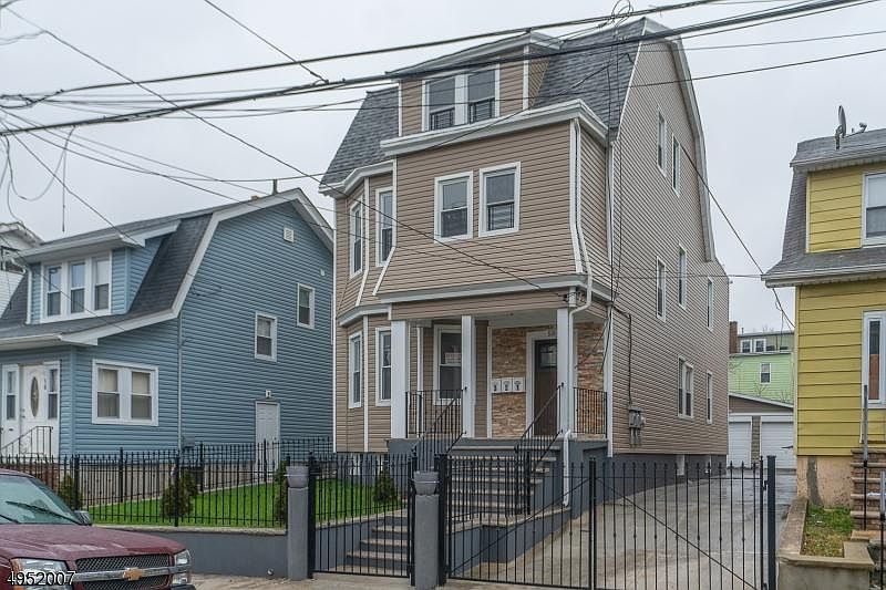 1st image of 58 Wilson Pl