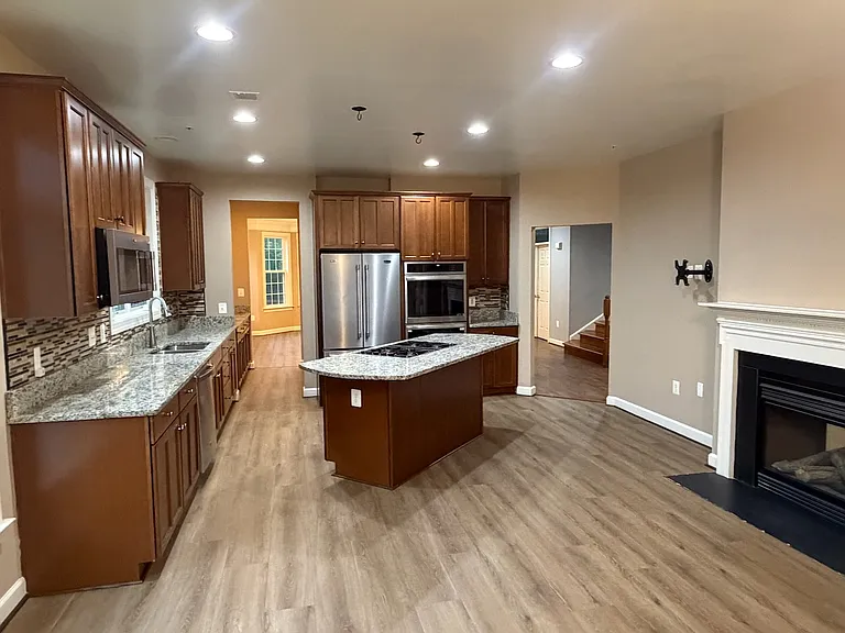 2509 Brandy Ln — Photo 3