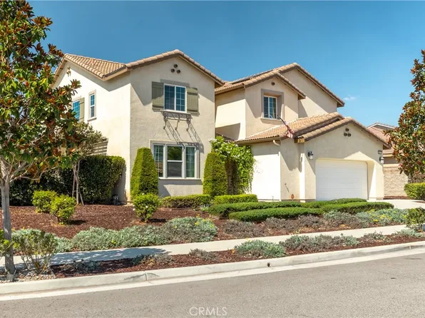 6877 Meander Way, Jurupa Valley, CA 91752