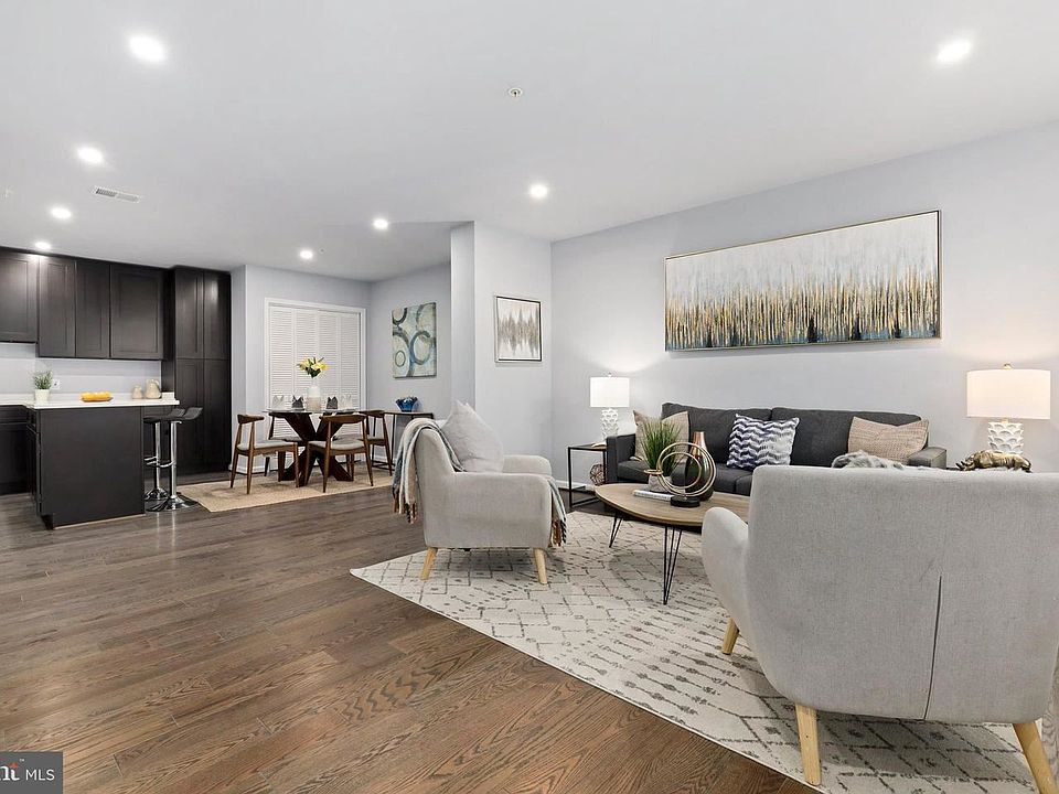 1st image of 1801 Otis St NE #2