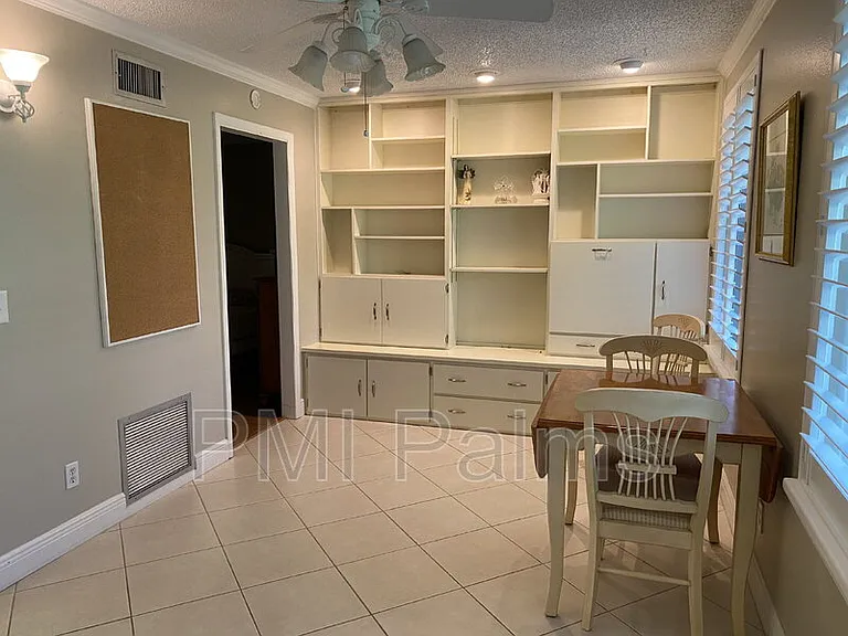 2456 Ecuadorian Way #22 — Photo 25