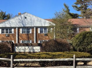 1070 New Haven Ave APT 56, Milford, CT 06460