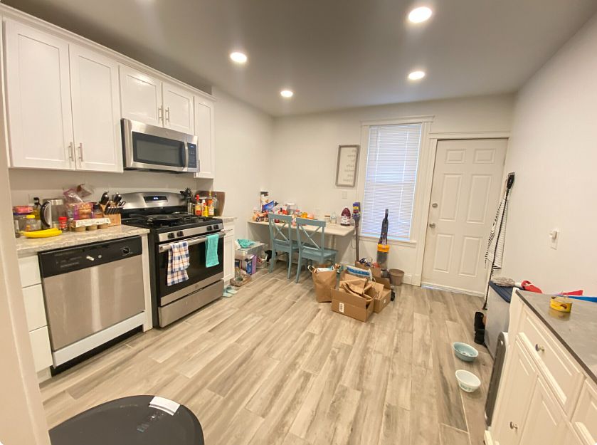 2nd image of 48 Green St #48