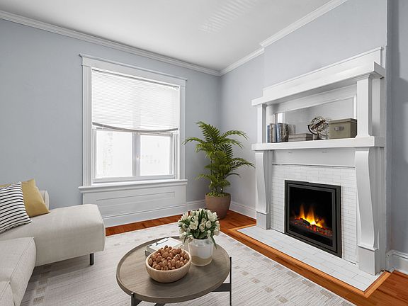 3rd image of 5954 Kingsbury Ave Floor 2