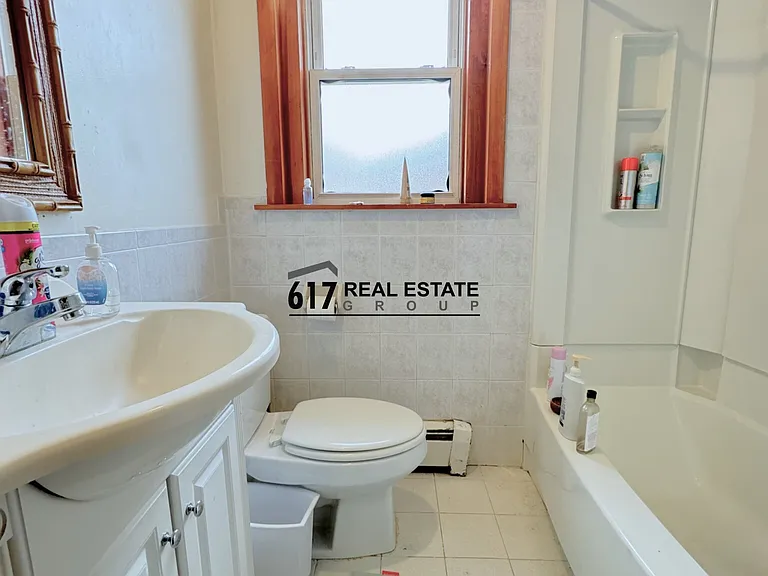 157-1 Thorndike St — Photo 11