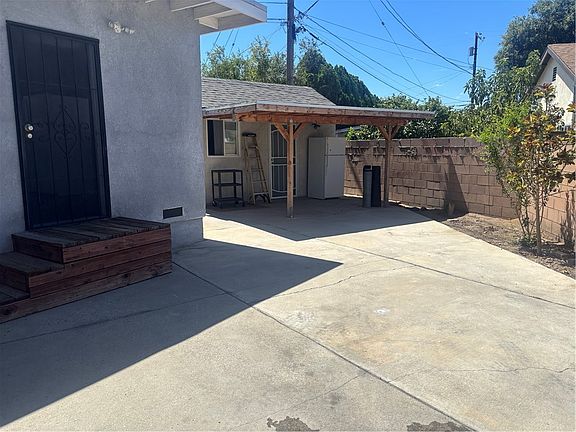 5th image of 10339 Lev Ave