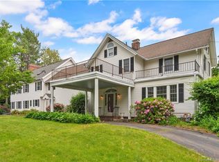2668 Albany Ave, West Hartford, CT 06117