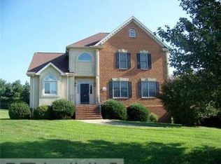 128 Suntree Dr, Advance, NC 27006