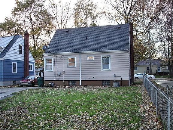 2nd image of 6941 Schneider Ave