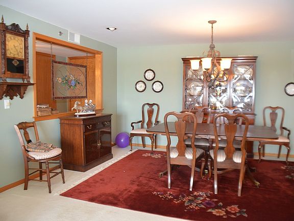 4th image of 7120 N Milwaukee Ave APT 710
