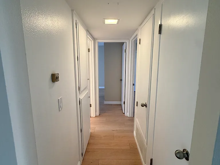 2614 W Juniper St #2 — Photo 4